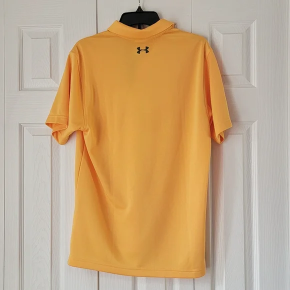 NWOT Men's Loose Under Armour Medium Polo - Picture 3 of 3